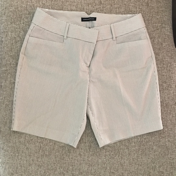 Express Design Studio striped shorts - Picture 1 of 8